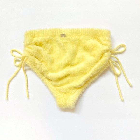 FOR LOVE AND LEMONS FIONA YELLOW FUZZY RUCHED SIDE SLEEP SHORTS UNDERWEAR - Picture 2 of 10
